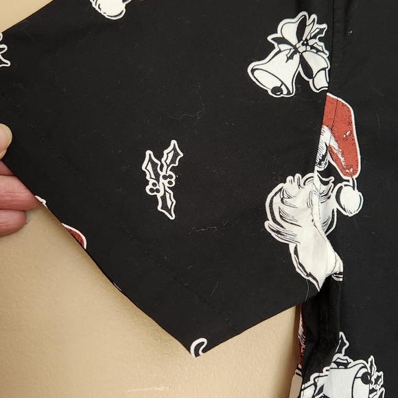 New without tag - Asos Santa short sleeve Blouse Sz S, Black/white Christmas - Picture 5 of 5